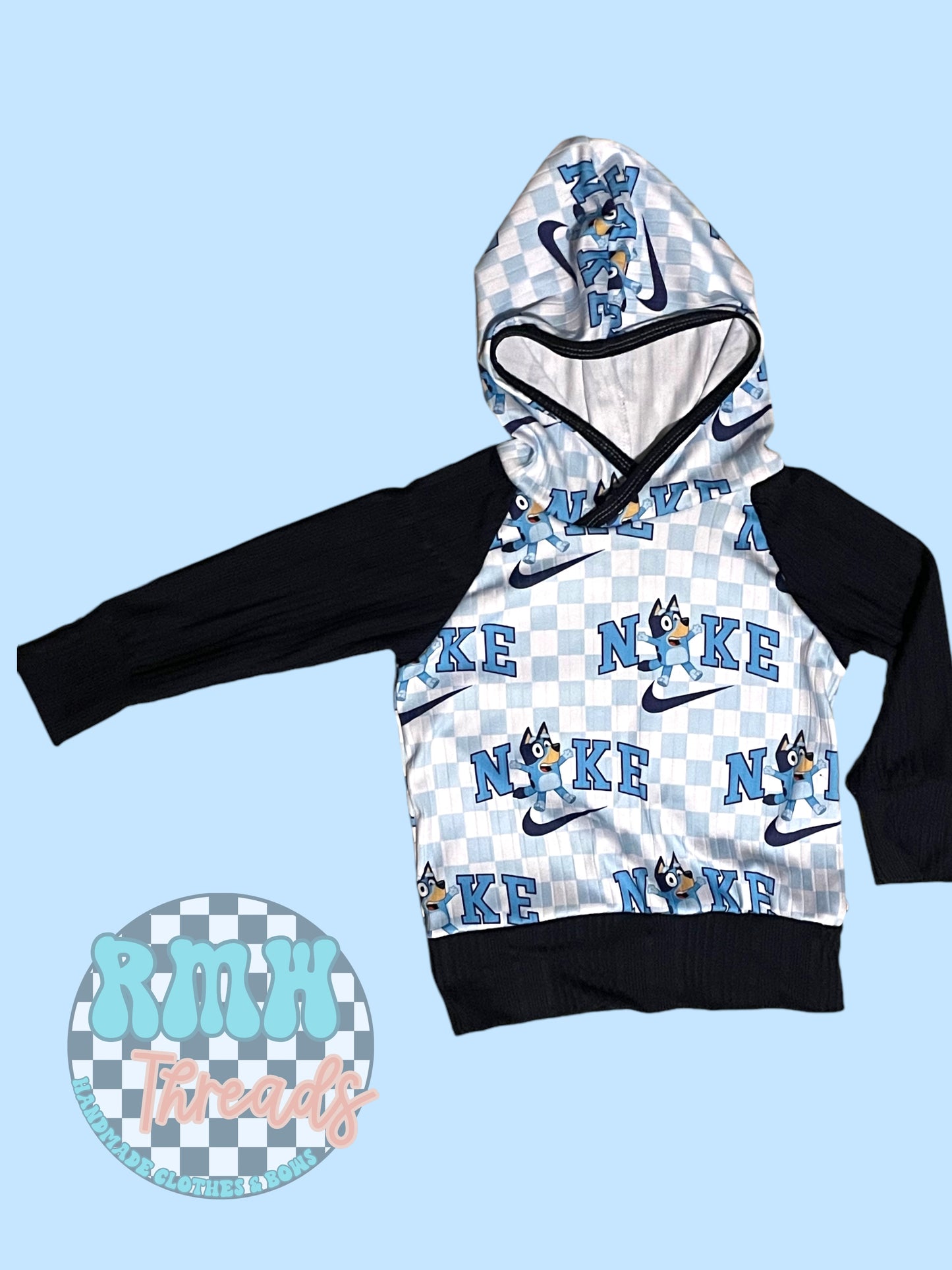Raglan hoodie
